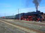 Haltender Sonderzug mit BR ...  Andreas Wagler 28.01.2009