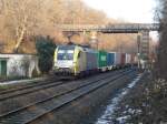 br-182-private Der Siemens-Dispolok Taurus ES 62 U2-008 am Nachmittag des 04.02.09 am M�nchner Nockherberg.