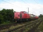 203 118-5 am 21.05.2008 in der Einfahrt zum Haltepunkt Magdeburg-Herrenkrug. ...