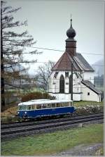 Schienenbus 8081 055 bei der �berstellfahrt von Knittelfeld nach Graz.
Walburgakirche ...