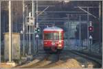 R1552 mit Steuerwagen 1715 beim Einfahrvorsignal von Chur West. (30.01.2009) ...