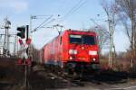 185 314-2 mit Planwagen ...  Gilbert Coletti 13.02.2009