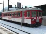 zb - Abgestellter Steuerwagen ABt 132-7 im Bahnhof von Stansstad ...