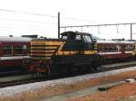 7306 auf Bahnhof La Louvi�re Sud am 17-5-2001. Bild und ...
