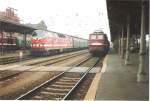 Ostalgie im Bahnhof Stendal im jahr 1992. Die schwer mitgenommene ...