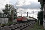 185 184 durchf�hrt mit ihrem G�terzug den Bahnhof Waltrop. (02.10.2008)
 ...