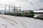 RABe 525 023-8 befindet sich am 20.2.09 zwischen Wichtrach und ...