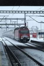 Re 460 bei der Durchfahrt Wankdorf.
22.02.2009  ...
