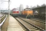 232 112 mit ihrem Regionalexpress Richtung Kassel Wilhelmsh�he im Bahnhof ...