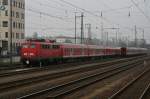 Den ganzen Tag war 110 223 mit einer n-Wagen Garnitur ... Den ganzen Tag war 110 223 mit einer n-Wagen Garnitur ...