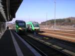 Der Vectus Doppelpack in Montabaur. Links am Gleis 5a steht ...
