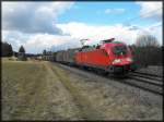 182-015 mit Mischer bei Parsberg.(KBS 880)  ...