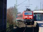 143 357-2 bei der Einfahrt in Bochum Langendreer-West am 21.3.2009 ...