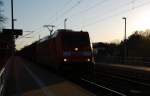 185 290 zieht einen G�terzug Richtung Berlin. Fotografiert am 17.03.09 ...