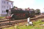 BR 41 rangiert in Bad Salzungen, 1994  ...