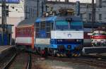 ZSR 350 020 vor dem Intercity 405 Tatran nach Kosice ...