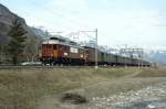Die Ae 6/8 205 und Re 4/4 178 Schwarzenburg erreichen ...