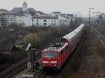 Die 111 183 hat soeben den Regensburger Hbf verlassen in ... Die 111 183 hat soeben den Regensburger Hbf verlassen in ...