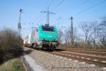 437028 (SNCF Fret) f�hrt am 2. April 2009 mit GZ ...