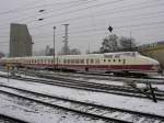 Vt 175 015 der DR, seit Jahren auf dem Bahnhof ...