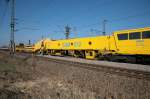 SUM 312 von DGT arbeitet im Bahnhof Ludwigslust. 02.04.2009  ...