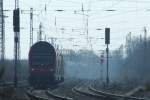 Mit Steuerwagen voraus, und leicht verz�gert f�hrt die RB 26722 ...