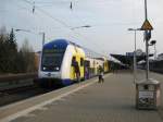 doppelstock-steuerwagen-3-gattung ME 80960 nach Hamburg Hbf steht am 31.03.09 in L�neburg auf Gl. 3 zur Weiterfahrt nach Winsen (Luhe) bereit.