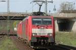 Die 189 079-7 f�hrt Lz und in DT durch Oberhausen ...