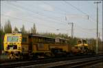 Stopfmaschinen Eine Stopfmaschiene steht nach den Gleisbauarbeiten zwischen Rheydt und Baal nun abgestellt im Rheydter Gbf 10.4.2009