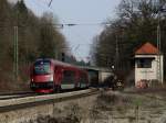 Der Railjet 80-90 707 am 04.04.2009 bei der Durchfahrt in ...