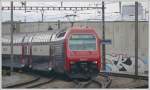 Re 450 017-9 schiebt ...  Herbert Graf 14.04.2009
