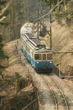 ABDe 8/8 mit Regionalzug 2228 kurz von Les Avants am ...
