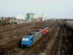 Die 185 521 und ...  Christian Maier 16.04.2009