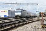 Re 460 114-2 n�hert ...  Sandro Gadola 19.04.2009