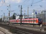 423 xxx-x + 423 xxx-x mit der S-Bahn richtung Wolfratshausen ... 423 xxx-x + 423 xxx-x mit der S-Bahn richtung Wolfratshausen ...