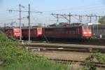 Das Foto Zeigt 151 109-6 zusammen mit 151 107-0 und ...