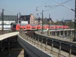 Immer wieder ein Foto wert: der Zugverkehr zwischen Berlin Friedrichstra�e ...