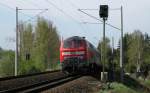 218 435-6 schiebt am ...  Lars Backhaus 24.04.2009