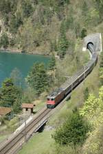 Re 4/4 II 11221 ...  Stefan Wohlfahrt 28.04.2009