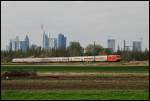 Diese 101er zog am 09.April 2009 ihren InterCity vor der ...