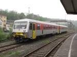 VT 51 der Westerwaldbahn (WEBA) am 2.05.09 in Betzdorf  ...