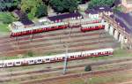 S-Bahn-Schuppen bei Berlin - ...  Rolf Reinhardt 03.05.2009