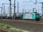 185 542-8 in Oberhausen-West ...  Christian Sch�rmann 03.05.2009