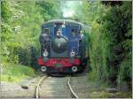 Sonstige Aus dem Jahre 1926 stammt die Dampflok N� 5 La Meuse 0-6-0 T B�bert 'Enkhuizen' und sie bef�rderte am 01.05.09 die zahlreichen Besucher in den sch�n restaurierten Museumswagen auf der romantischen Strecke Maldegem - Eeklo. (Hans)