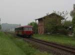 br-795--796--798--db-vt-95--vt98--uerdingerschienenbus Der VT 98 der PEF am 01.05.2009 auf der Rottalbahn bei Pfarrkirchen. 