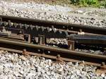 zb-zentralbahn-brunig Beginn/Ende der Zahnstange: Detailaufnahme auf dem Br�nigpass, 21. Juni 2003