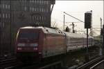 101 010 (9180 6101 010-7 D-DB) hat die Heimatstadt Hamburg ...