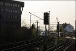 br-474-s-bahn-hamburg Wettfahrt zwischen ICE-TD 605 nach Hamburg Hbf und einem 474er. Aufgenommen bei der Station Holstenstra�e. (11.04.2009)