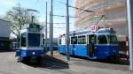 Strasenbahn Zurich Linie 11 ausnahmsweise wegen Bauarbeiten beim Endstation Tiefenbrunnen neben Linie 2 am 25.04.09