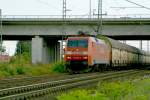 152 064 zieht ein Autozug an Regesnburg Ost vorbei.13.09.07  ...